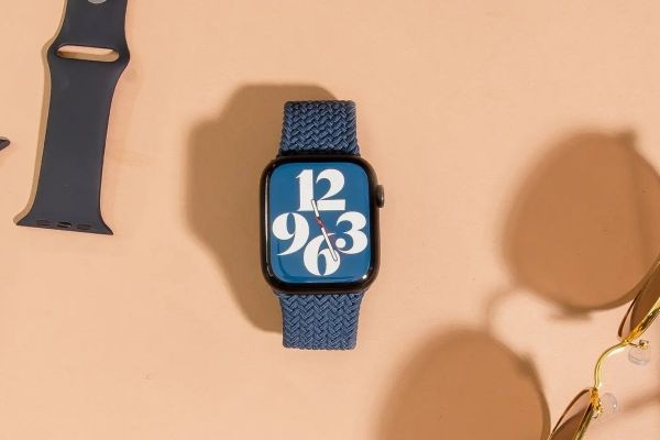 The Apple Watch Is the Best Smartwatch for iPhone Owners