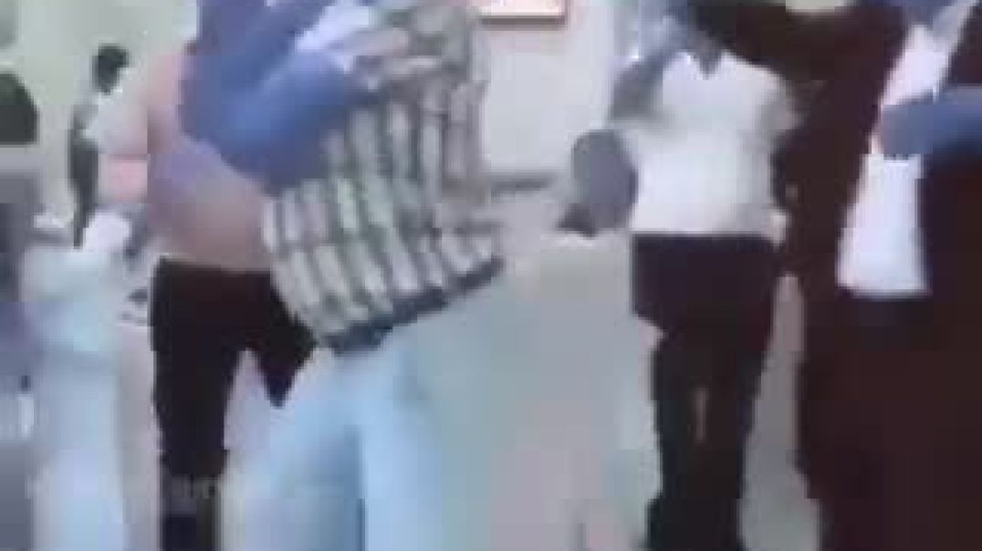 ⁣Funny Dancing