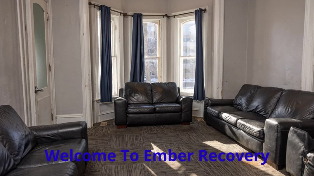 ⁣Ember Recovery - #1 Teen Drug Rehab in Cambridge, IA