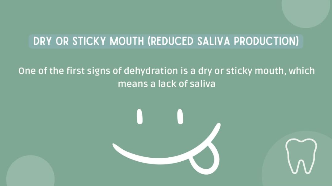 ⁣Signs of Dehydration & Its Effect on Oral Health