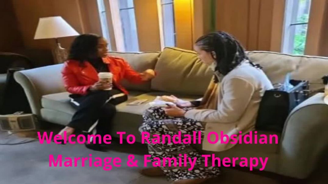 ⁣Randall Obsidian Marriage & Family Therapy | Perfect Therapist in Oakland, CA