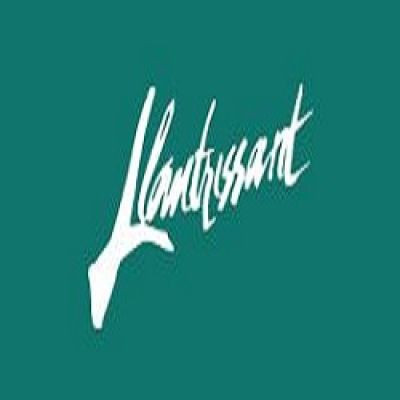 Llantrissant Beachcliff Villa 