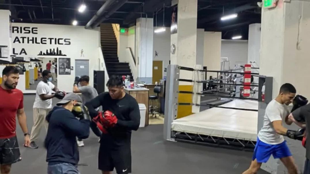 ⁣Rise Athletics - Professional HIIT in Los Angeles, CA