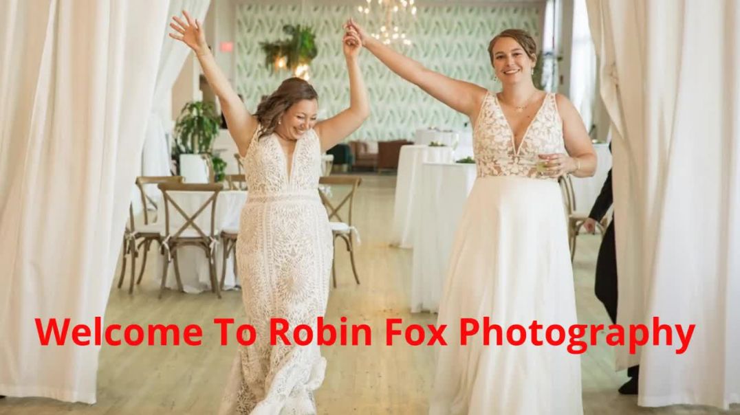 ⁣Robin Fox Wedding Photography in Rochester, NY | 14607