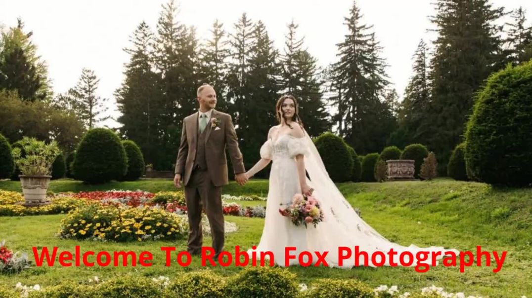 ⁣Robin Fox Photography - Trusted Wedding Photographers in Rochester, NY