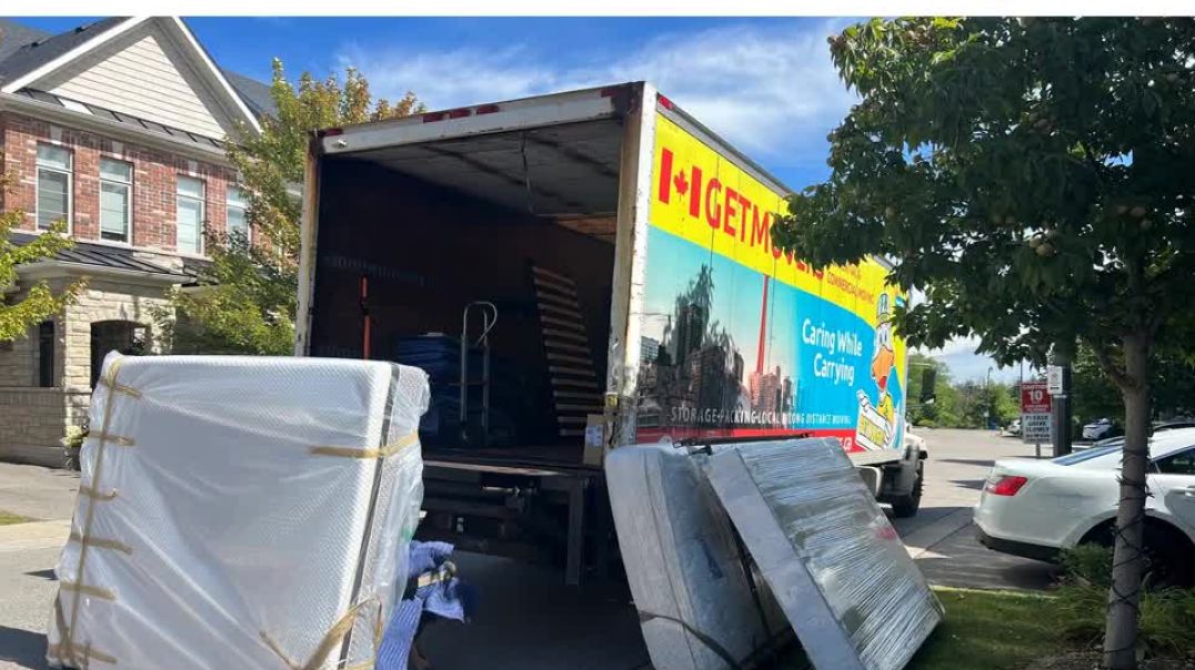 ⁣Get Movers : Top-Rated Mover in Winnipeg, MB